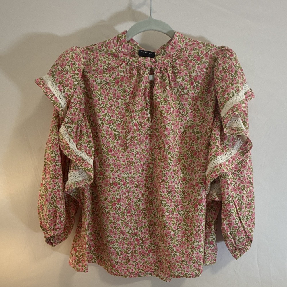 Who What Wear Womens L Floral Ruffle Crochet Long Sleeve Blouse Pink Green White